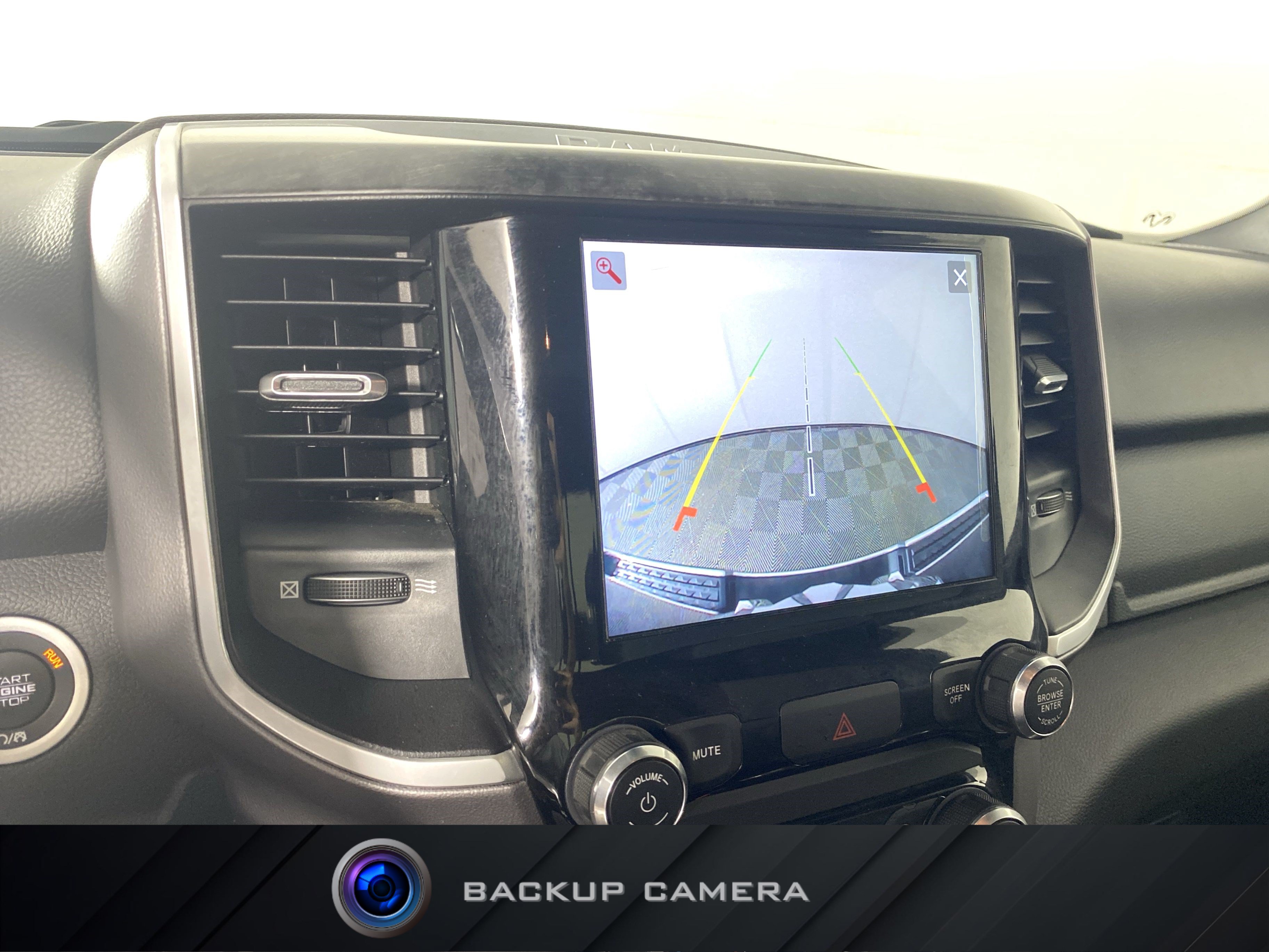 Used 2022 RAM 1500 Big Horn AWD/4WD image 4