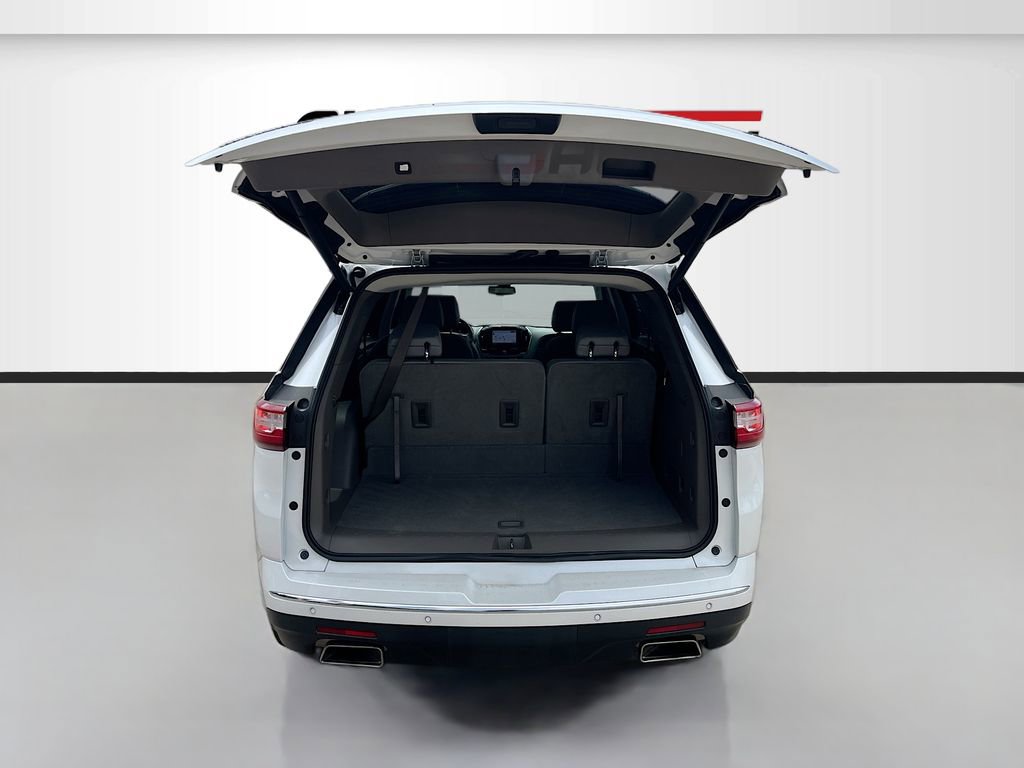 Used 2020 Chevrolet Traverse Premier FWD image 27