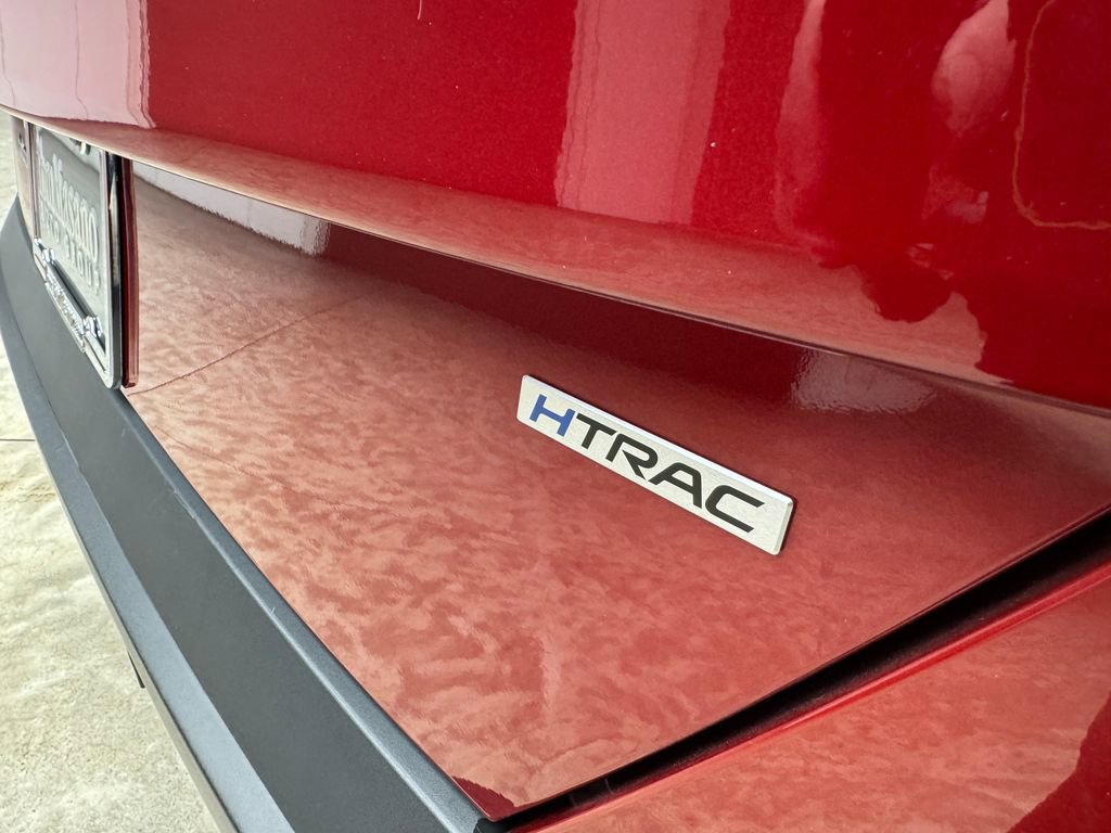 Used 2025 Hyundai Kona SEL AWD/4WD image 4