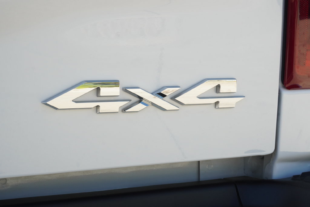 Used 2025 RAM 3500 Longhorn AWD/4WD image 10