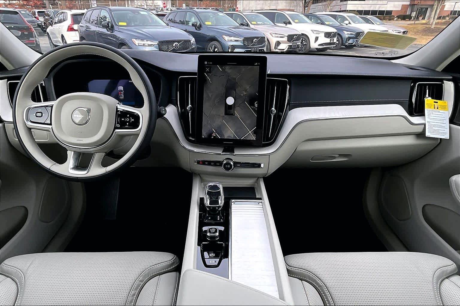 New 2026 Volvo XC60 B5 Ultra w/ Protection Package Premier AWD/4WD image 7