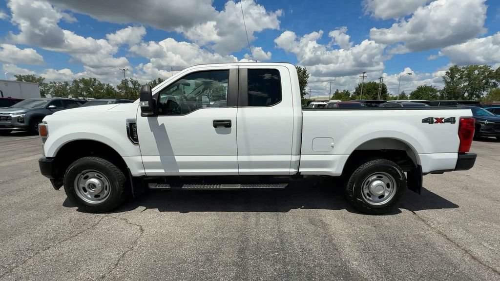 Used 2022 Ford F250 XL w/ Power Equipment Group AWD/4WD image 5