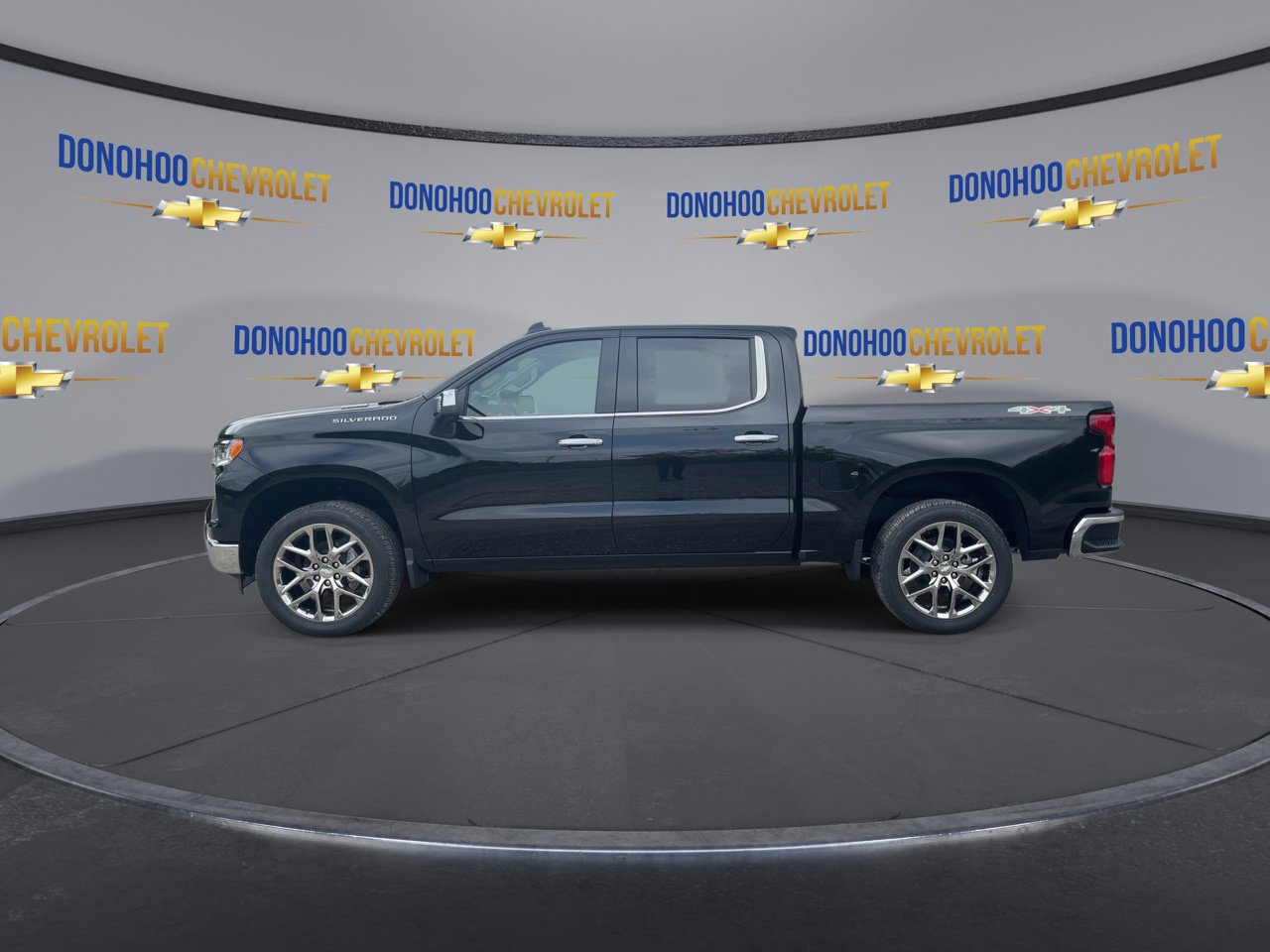 New 2025 Chevrolet Silverado 1500 LTZ w/ LTZ Premium Package image 8