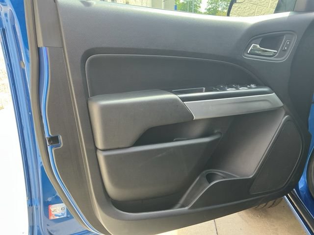 Used 2019 Chevrolet Colorado LT w/ LT Convenience Package AWD/4WD image 11