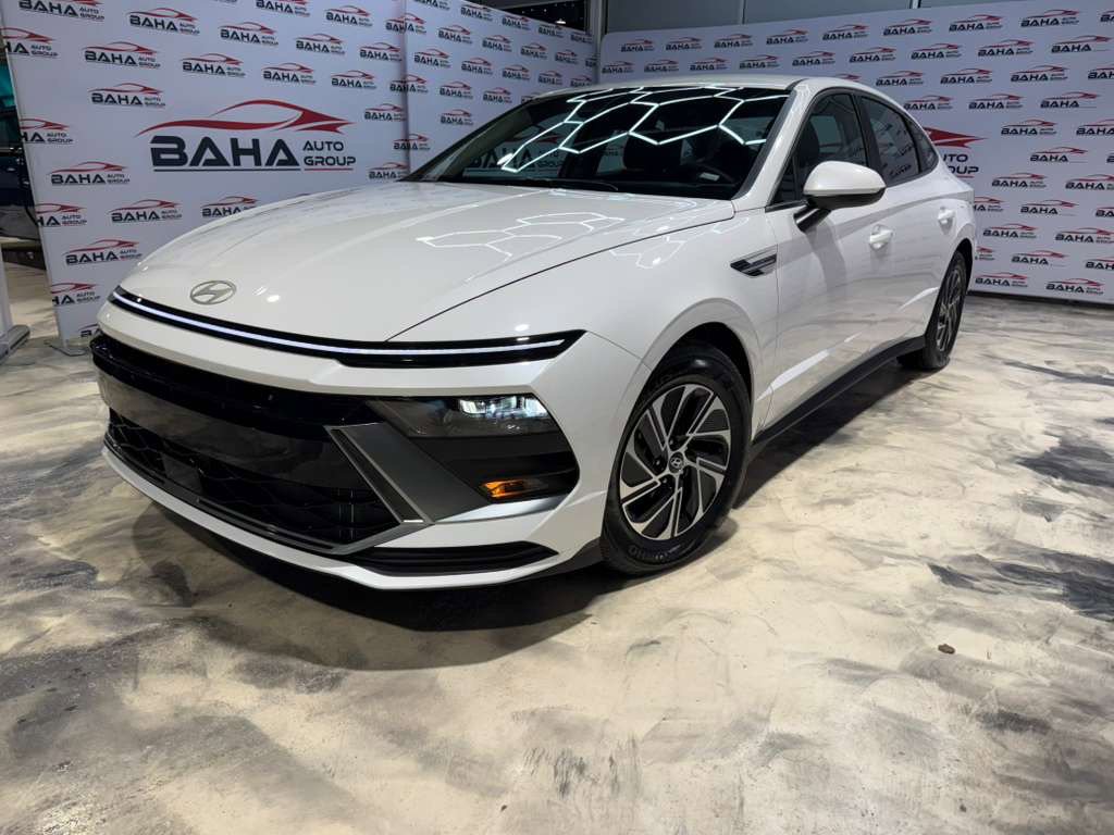 Used 2026 Hyundai Sonata Blue image 2