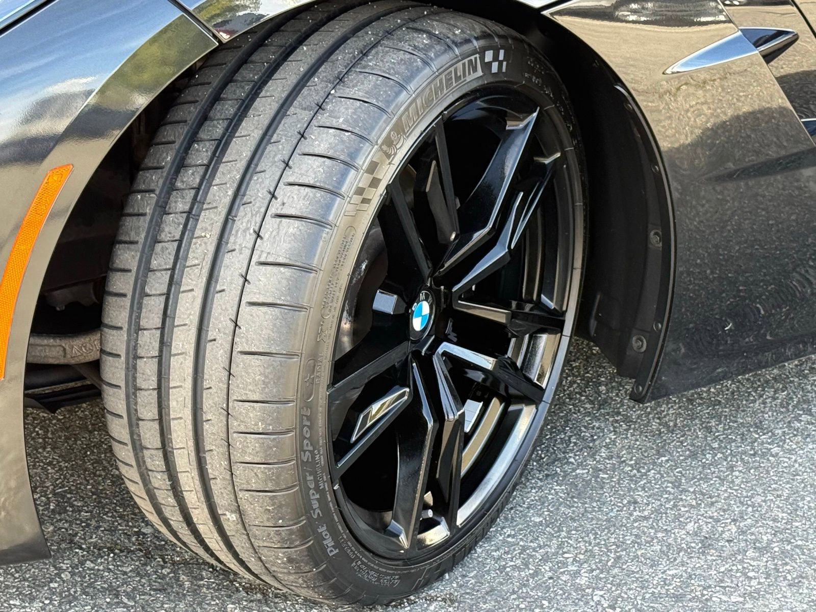 Certified 2023 BMW Z4 sDrive30i w/ Shadowloine Package image 19