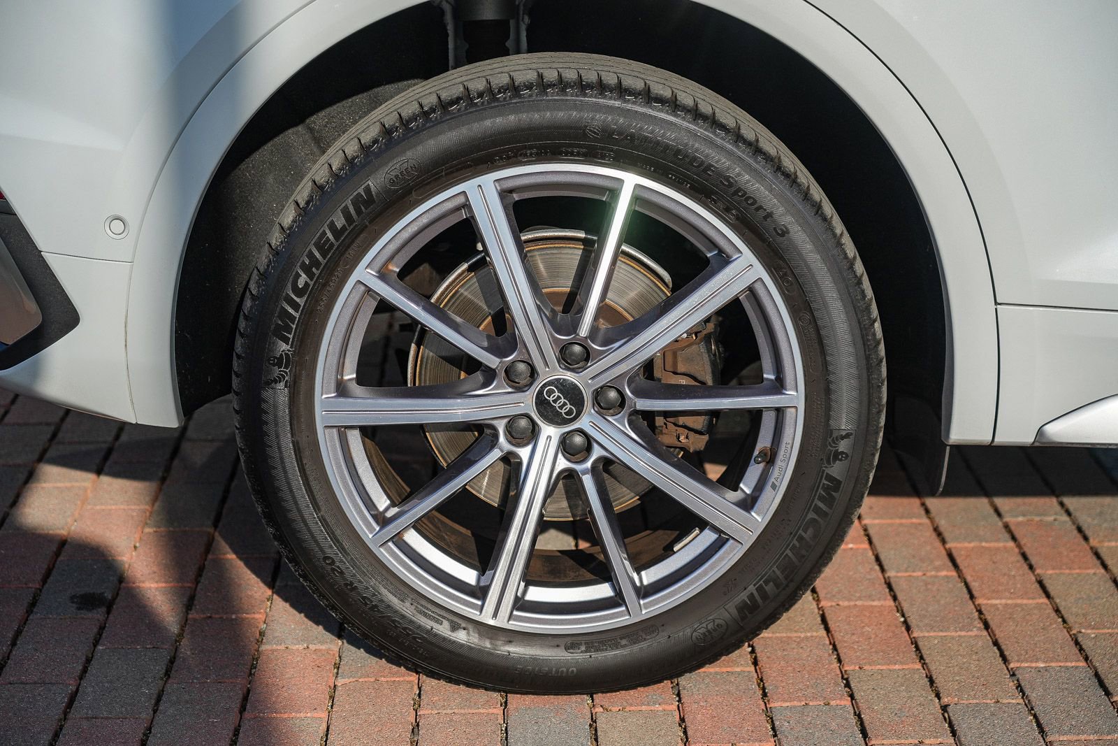 Used 2023 Audi SQ5 Prestige w/ Prestige Package image 12