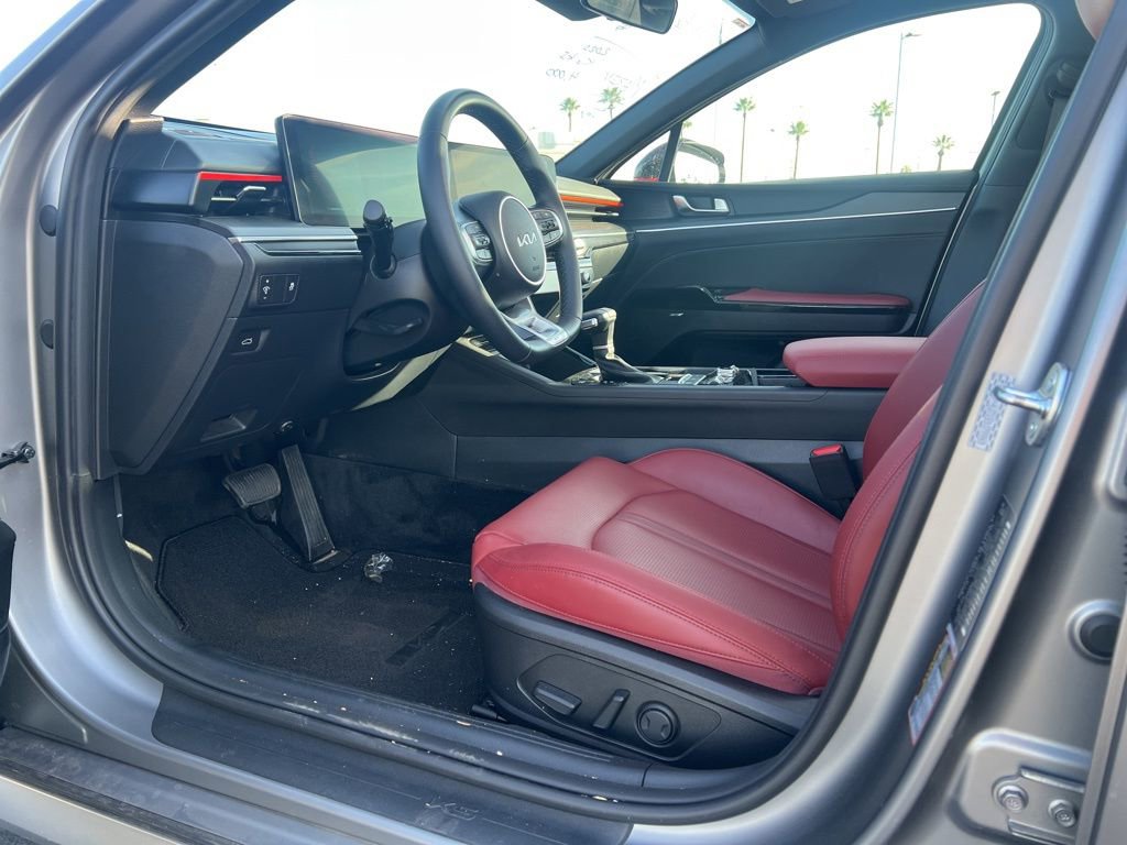 Used 2025 Kia K5 GT-Line w/ GT-Line Premium Package image 13
