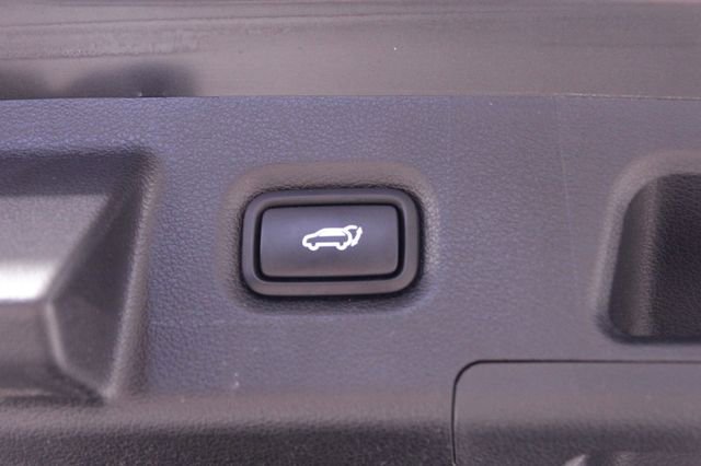 Used 2022 Hyundai Santa Fe Calligraphy image 22