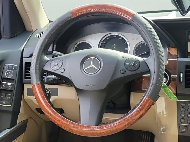 Used 2010 Mercedes-Benz GLK 350 4MATIC image 13