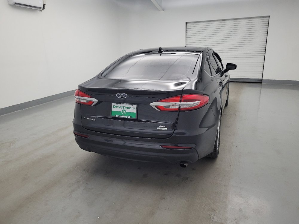 Used 2019 Ford Fusion SE FWD image 7
