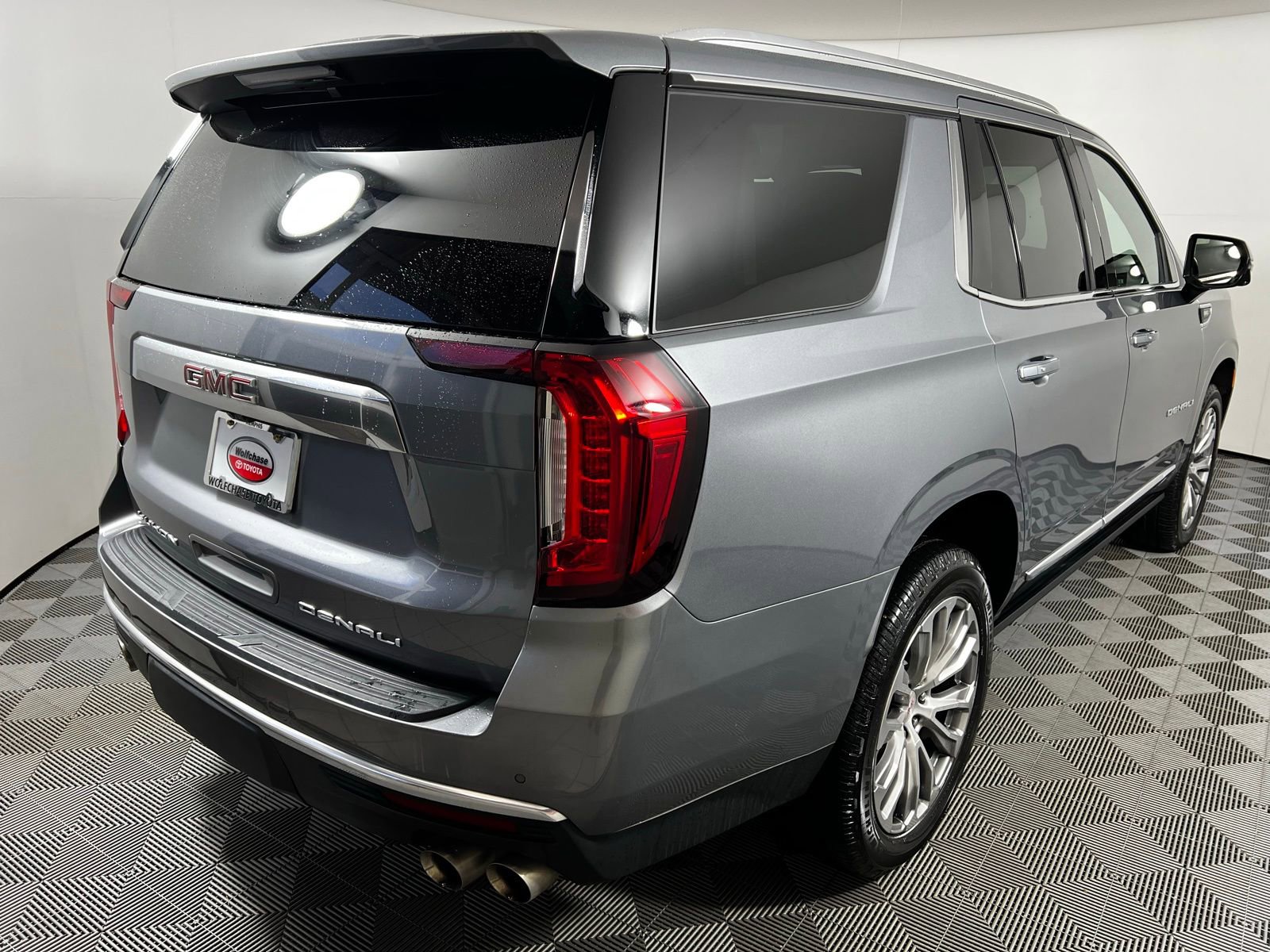 Used 2022 GMC Yukon Denali w/ Denali Ultimate Package image 5