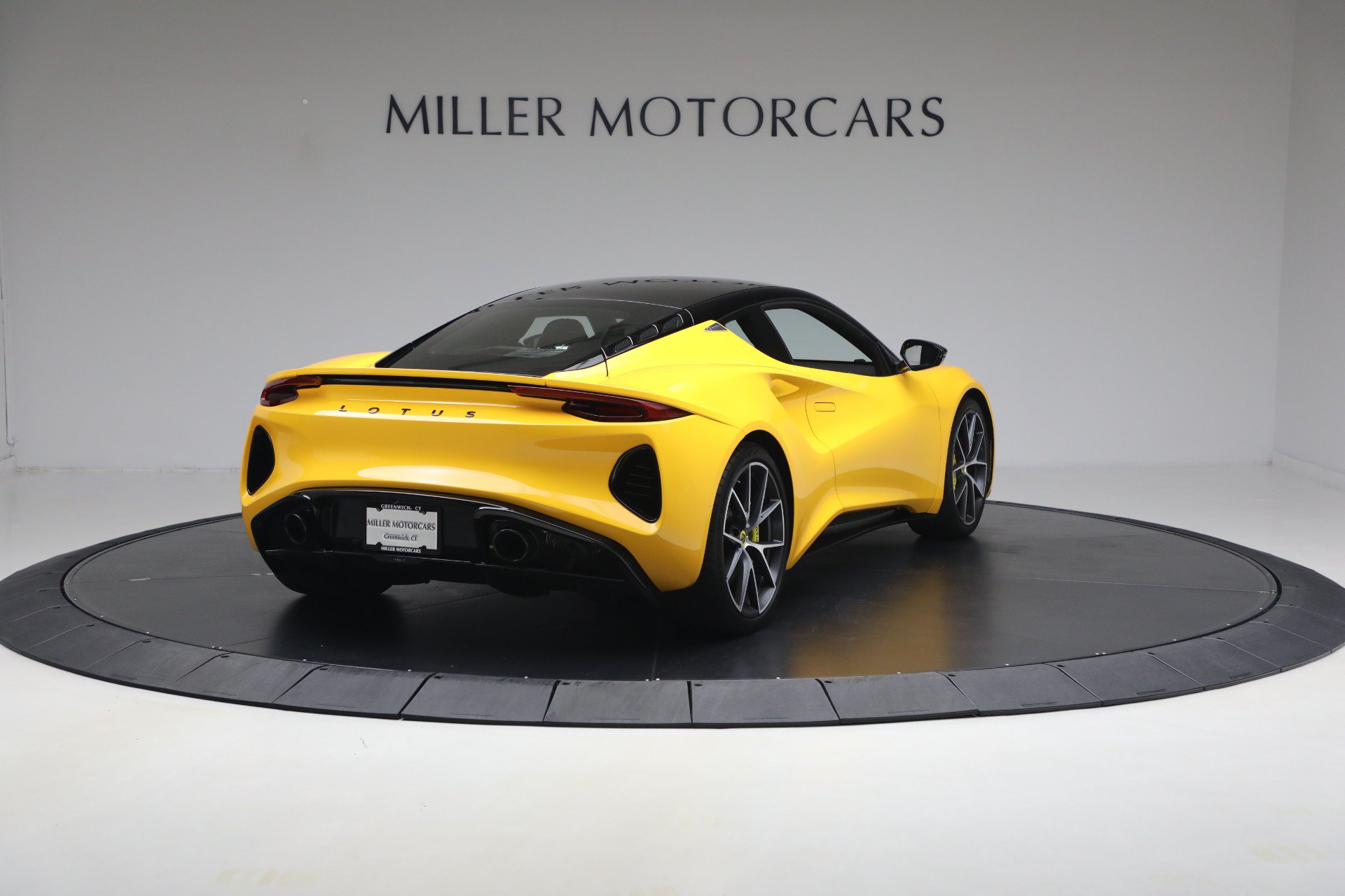 Used 2024 Lotus Emira First Edition RWD image 7