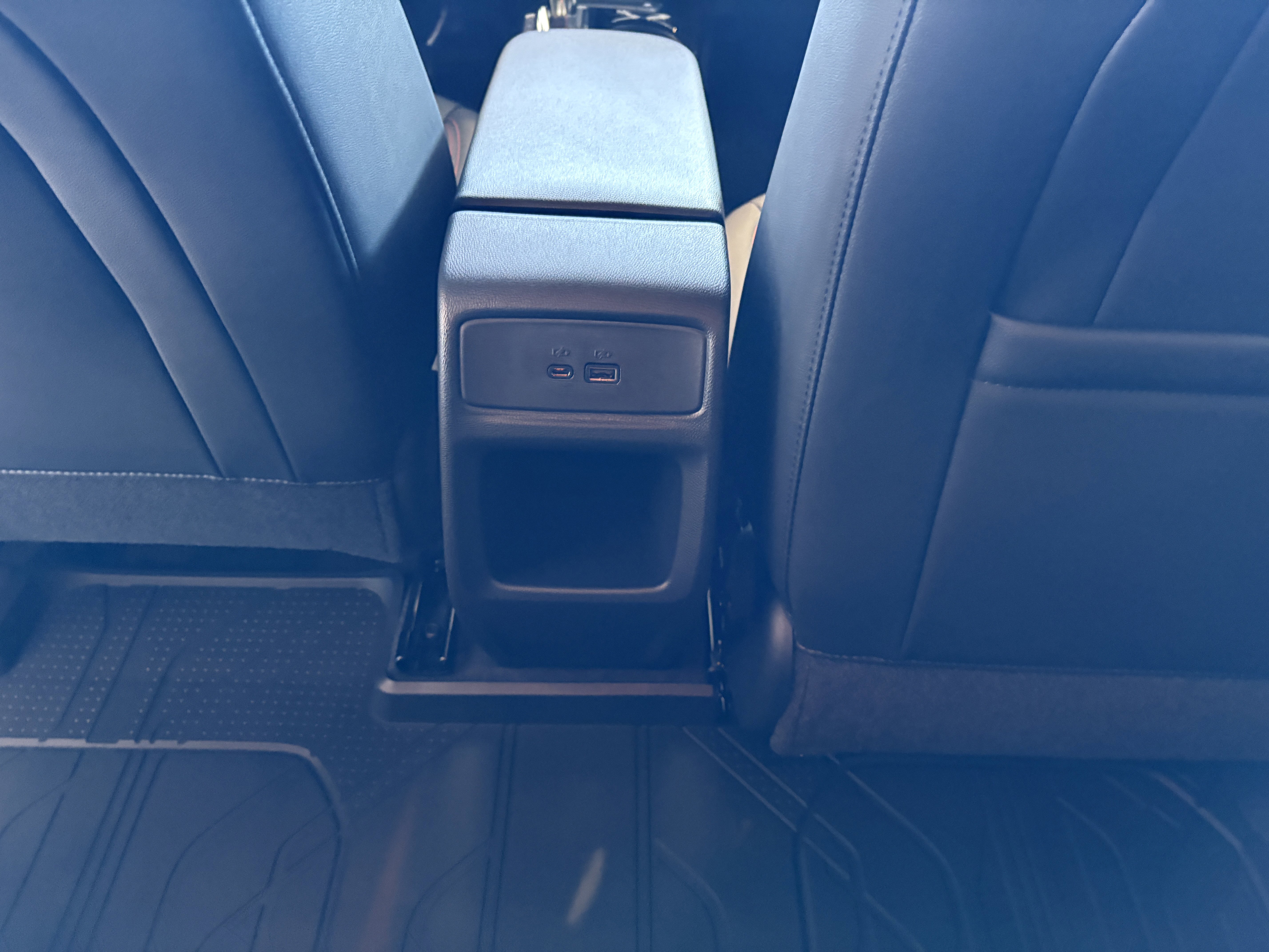 New 2026 Chevrolet Trax RS w/ Sunroof Package image 20