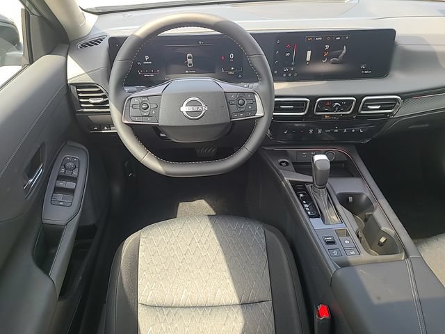 New 2026 Nissan Sentra SV w/ SV Convenience Package FWD image 23