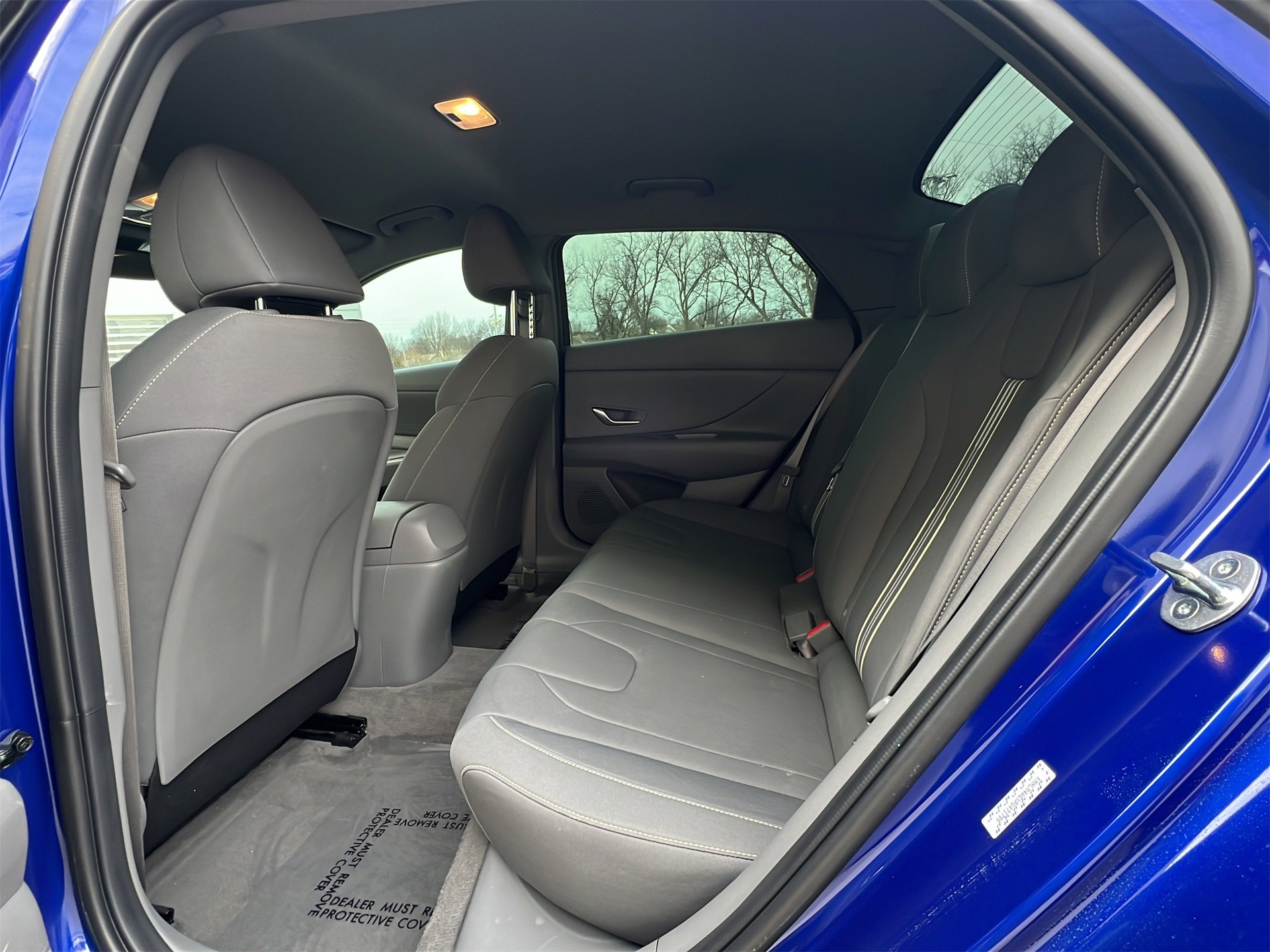 Used 2023 Hyundai Elantra SEL image 16