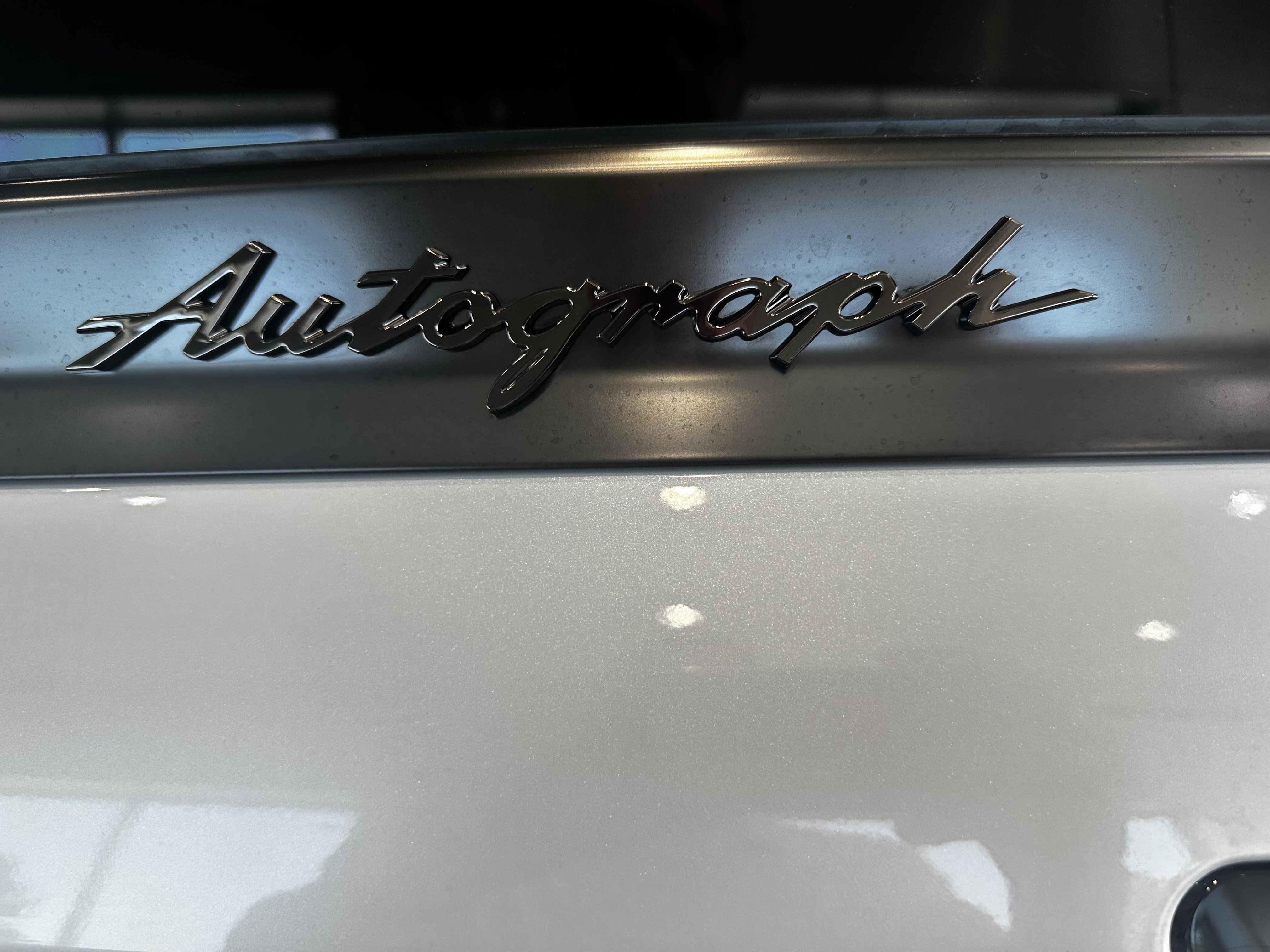 New 2027 INFINITI QX80 Autograph w/ Premium Cargo Package AWD/4WD image 7