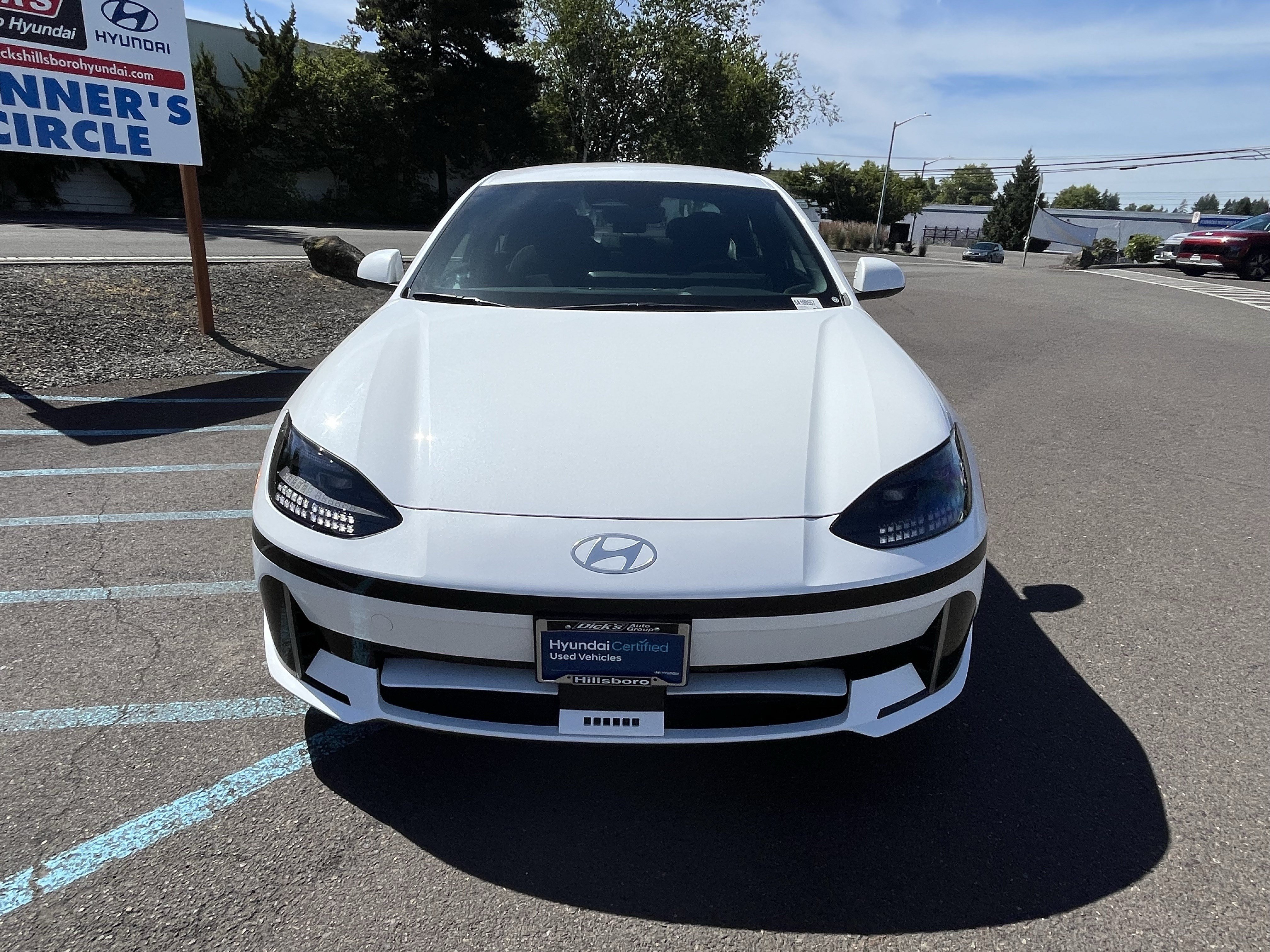 Certified 2025 Hyundai Ioniq 6 Limited RWD image 8