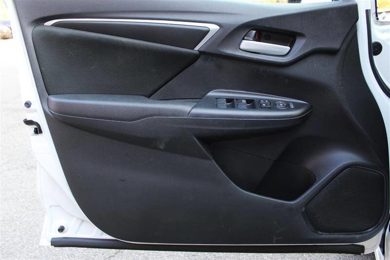 Used 2020 Honda Fit LX image 11