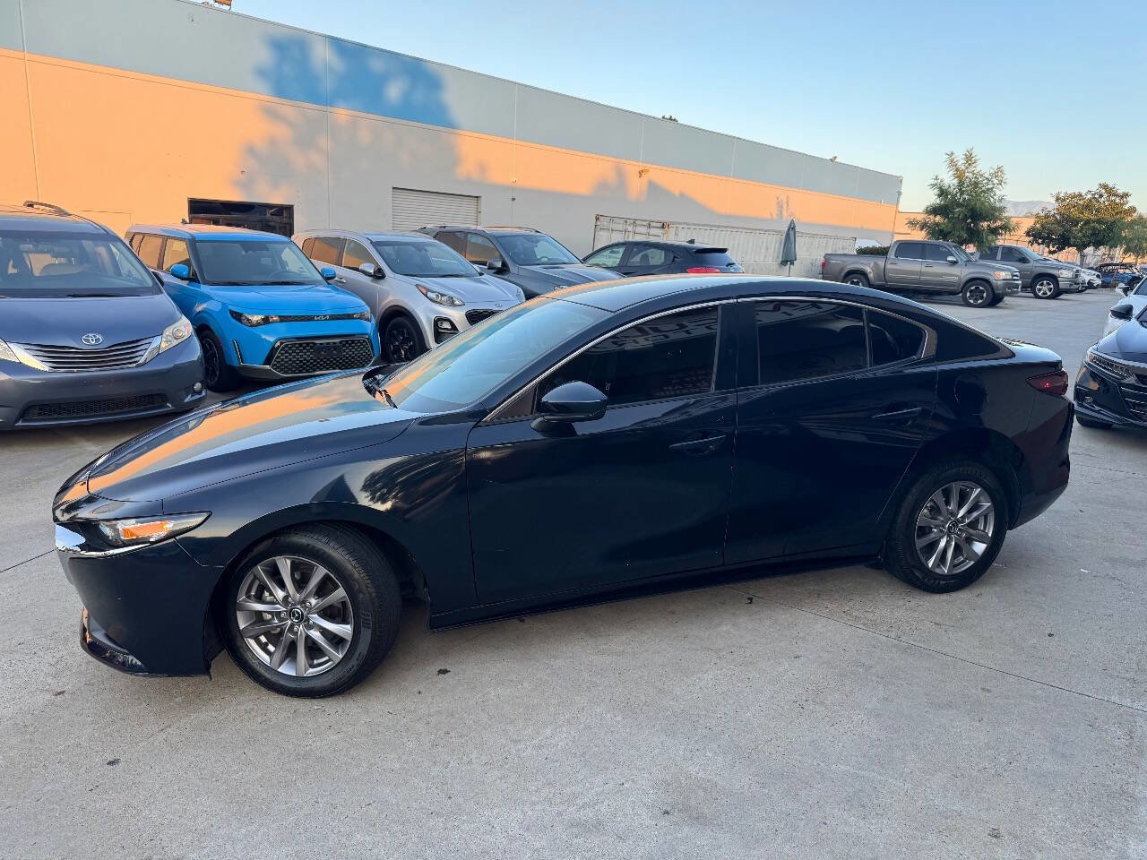 Used 2021 MAZDA MAZDA3 s image 14