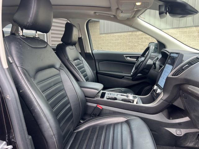 Used 2023 Ford Edge SEL w/ Convenience Package image 10
