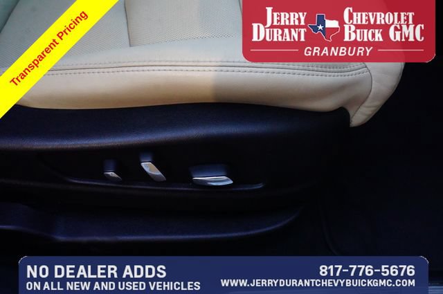Used 2017 Cadillac XT5 Premium Luxury FWD image 25