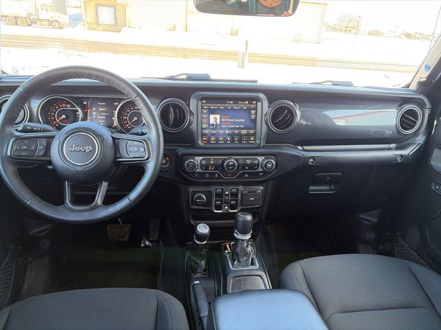 Used 2022 Jeep Gladiator Sport image 28