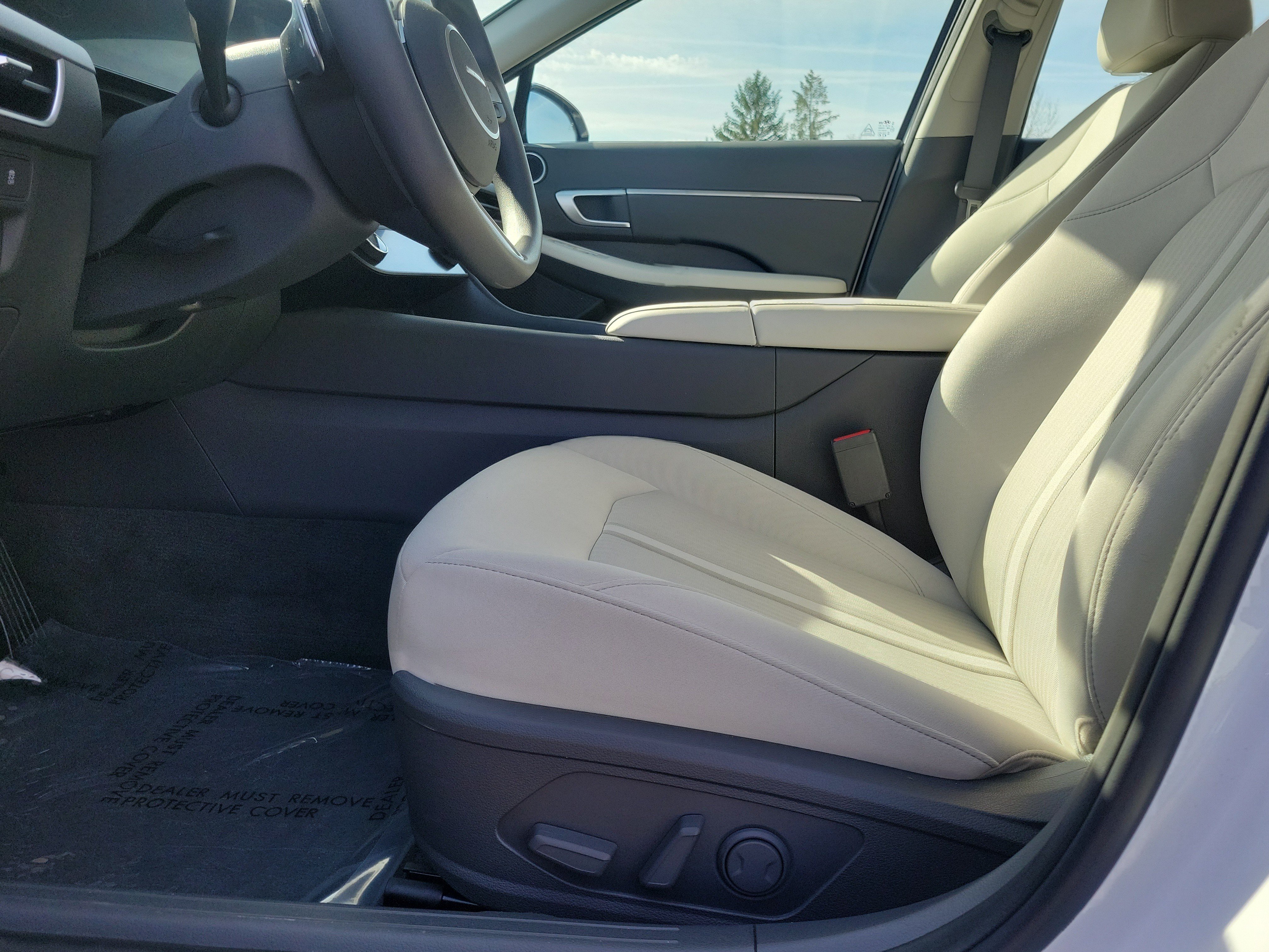 New 2025 Hyundai Sonata SEL FWD image 16