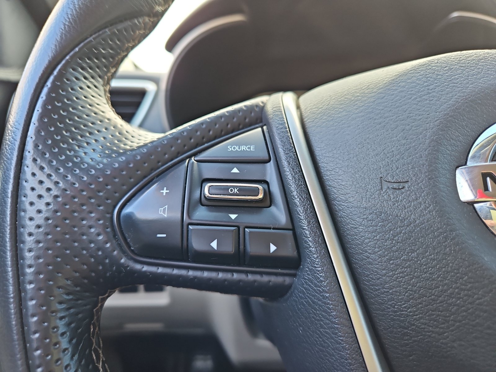 Used 2021 Nissan Maxima 3.5 SV w/ Floor Mat Group FWD image 26