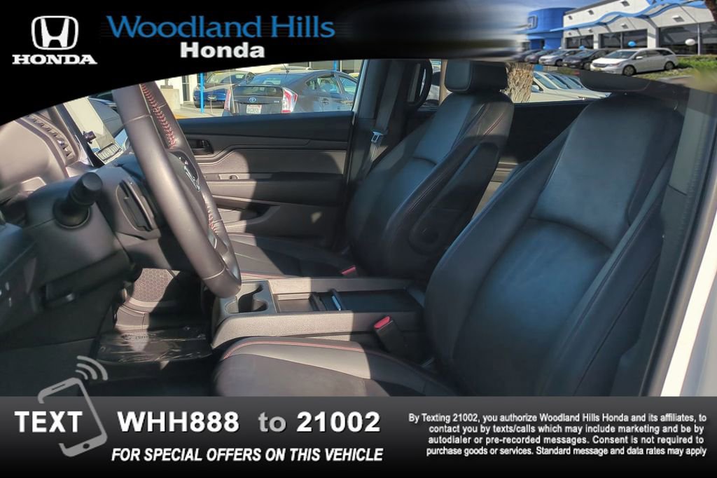 Used 2023 Honda Odyssey Sport image 19