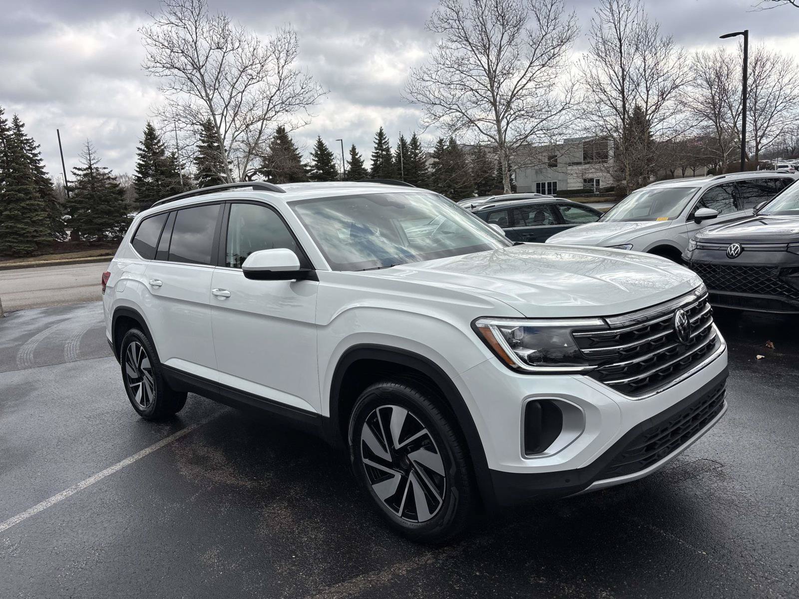 New 2026 Volkswagen Atlas SE
