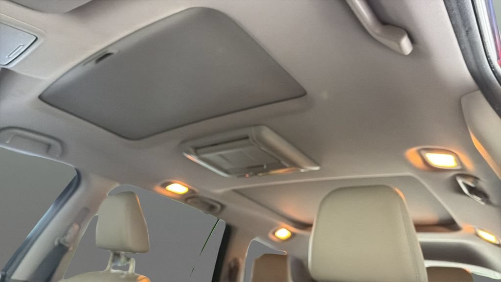 Used 2016 Honda Pilot Elite image 19