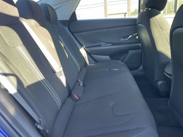 Used 2023 Hyundai Elantra Blue FWD image 10