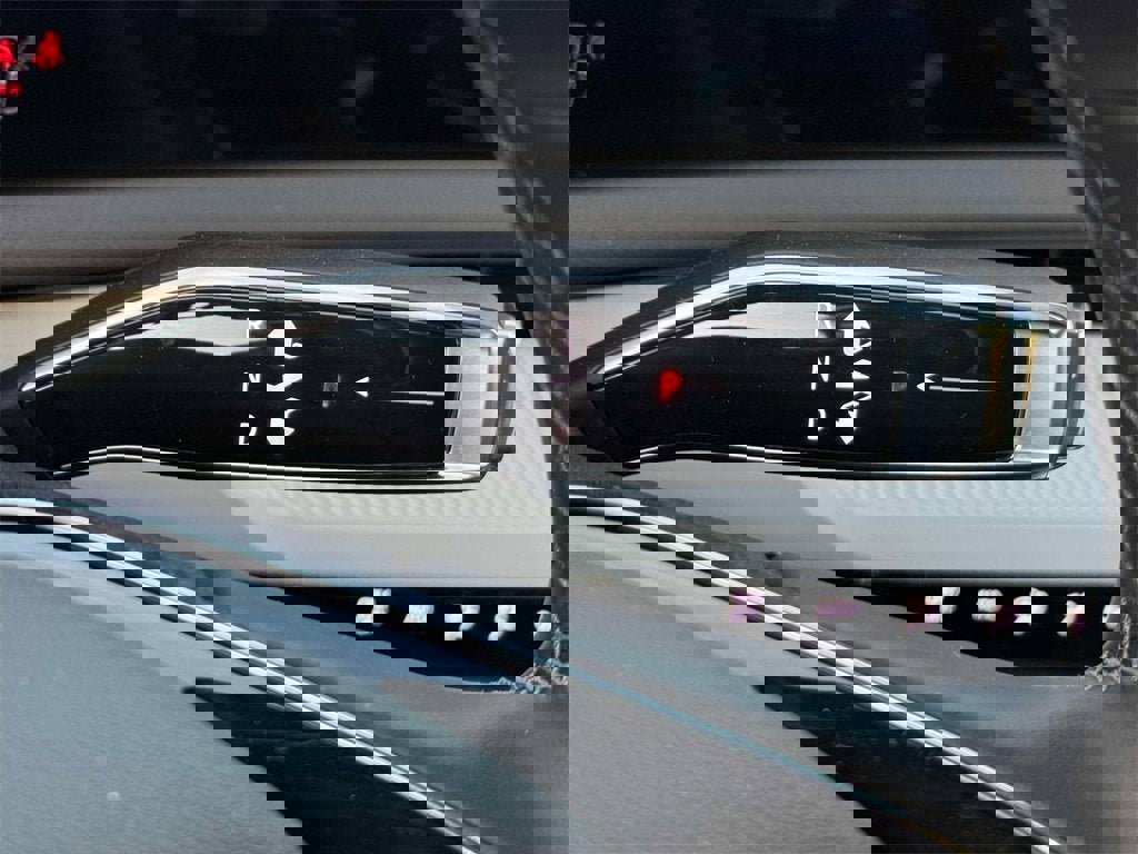 New 2026 Cadillac Optiq Sport 2 image 19