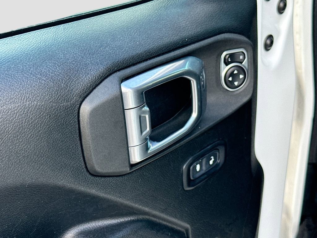 Used 2021 Jeep Wrangler Unlimited Sport image 14