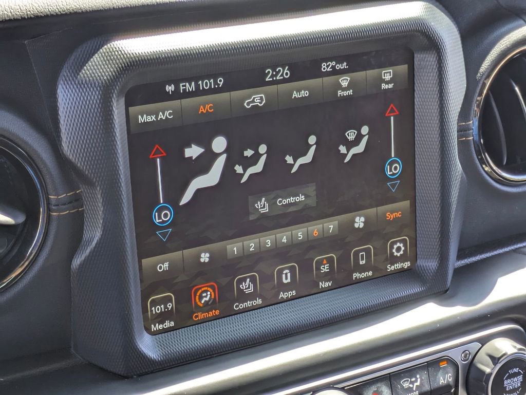 Used 2021 Jeep Wrangler Unlimited Sahara image 20