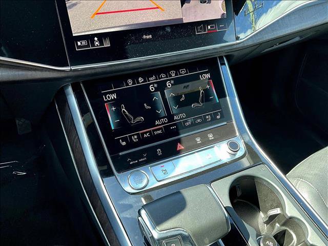 Used 2020 Audi Q8 Prestige image 23