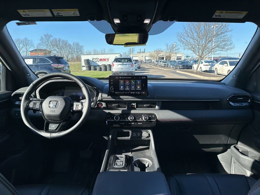 Used 2025 Honda Pilot Black Edition image 21