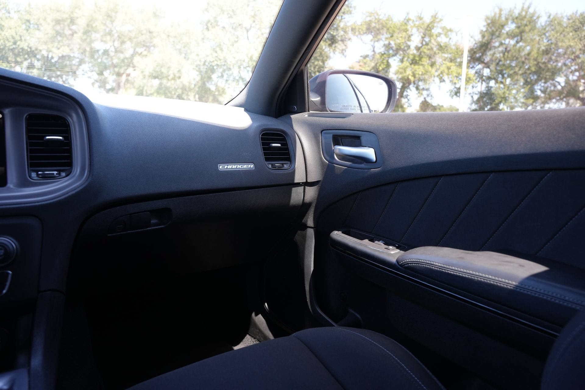 Used 2023 Dodge Charger R/T w/ Blacktop Package RWD image 9