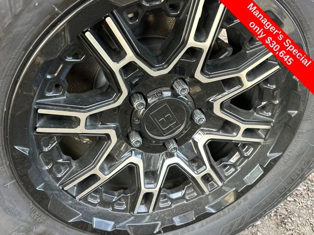 Used 2024 Jeep Wrangler Sport image 26