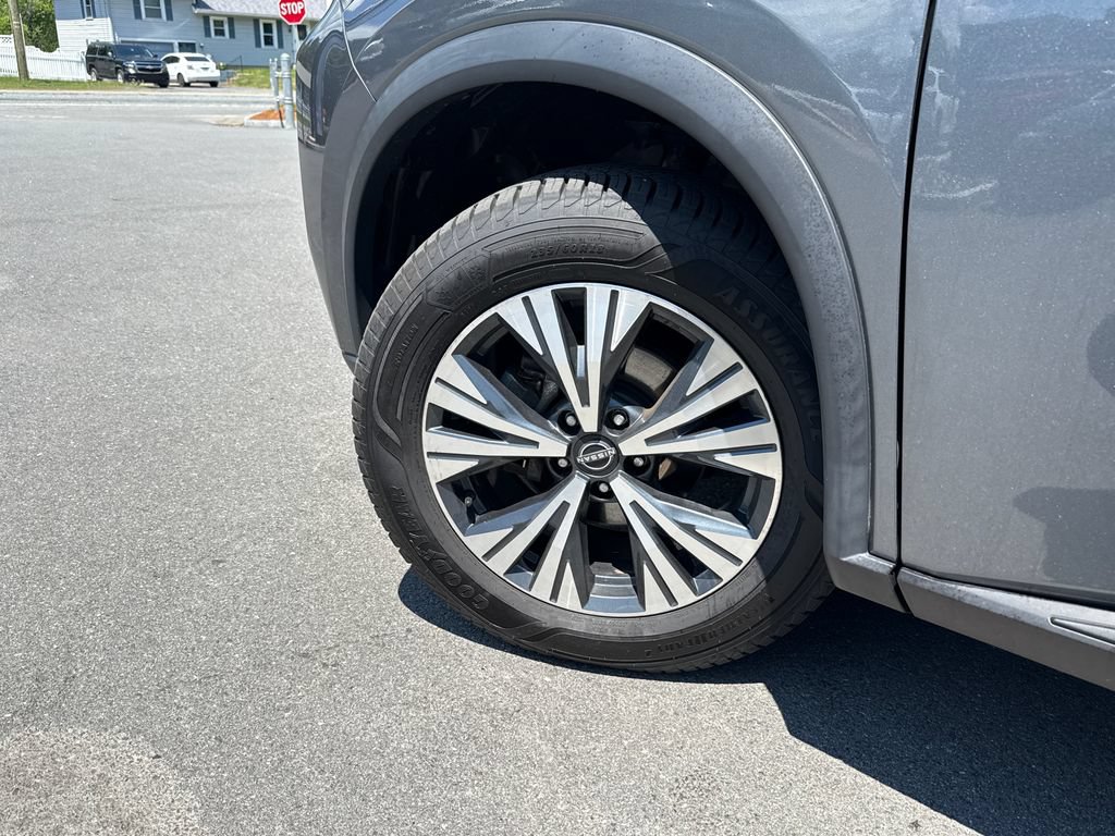 Used 2023 Nissan Rogue SV AWD/4WD image 27