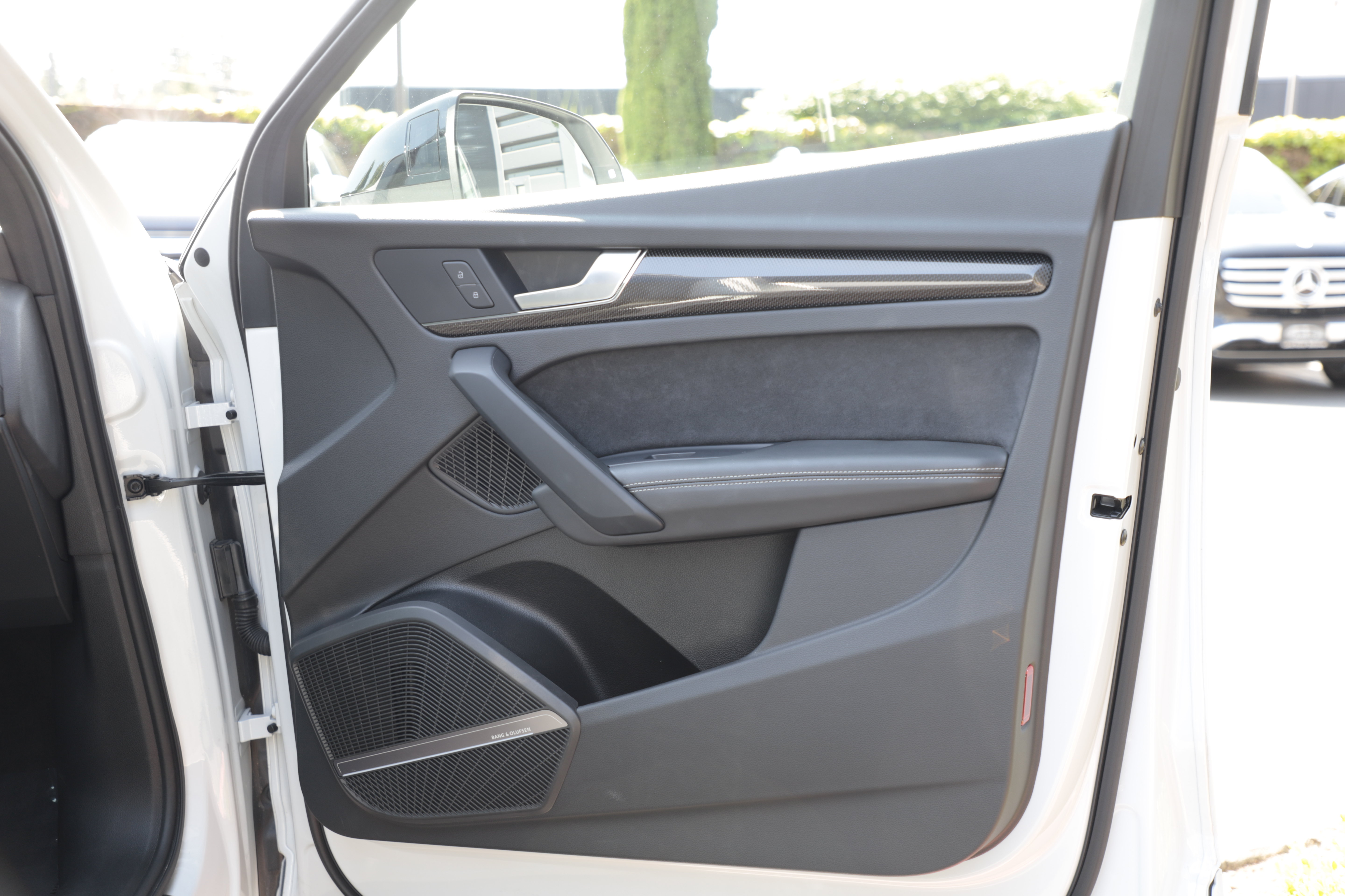 Used 2024 Audi SQ5 Premium Plus AWD/4WD image 7