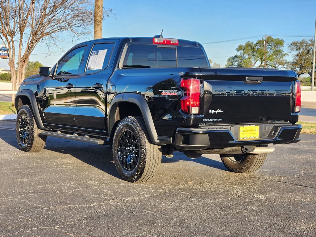 Used 2023 Chevrolet Colorado Trail Boss AWD/4WD image 7