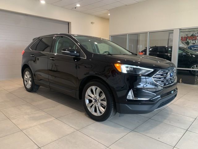 Used 2022 Ford Edge Titanium image 9