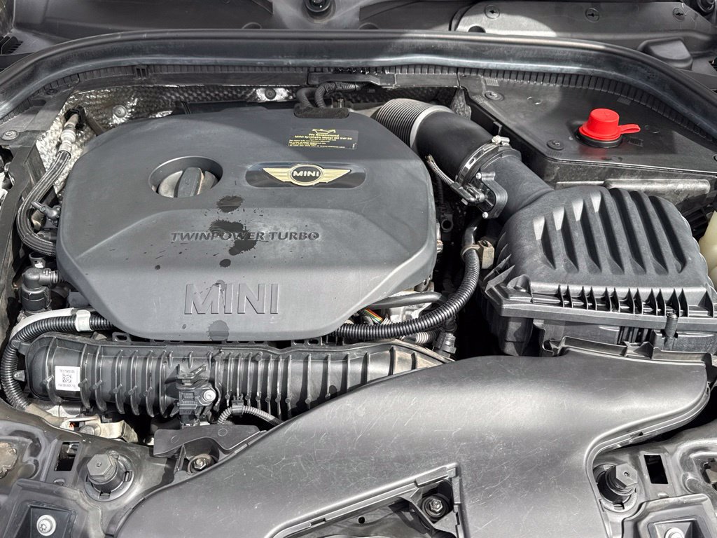 Used 2015 MINI Cooper S FWD image 31