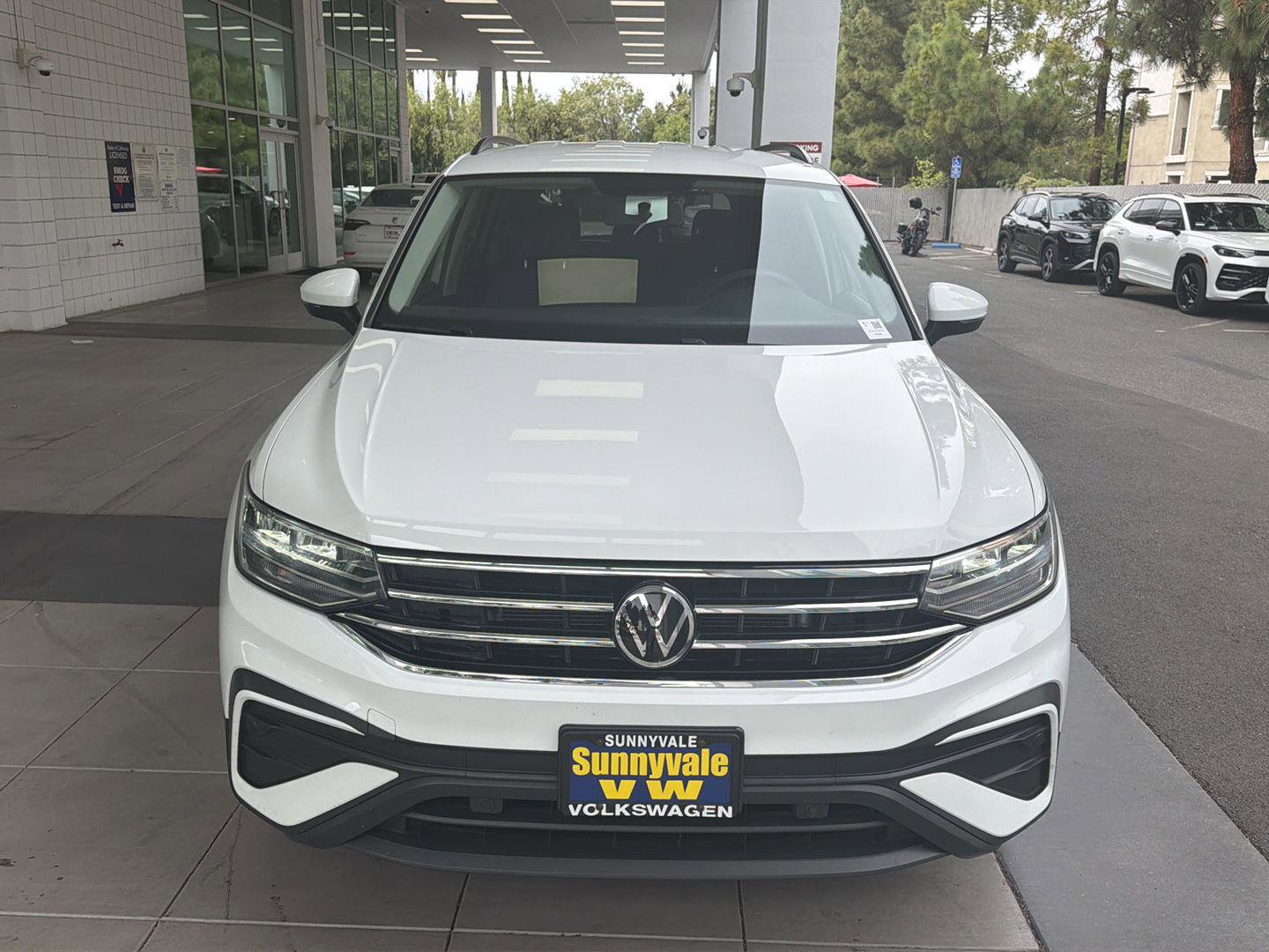 Certified 2022 Volkswagen Tiguan S image 8