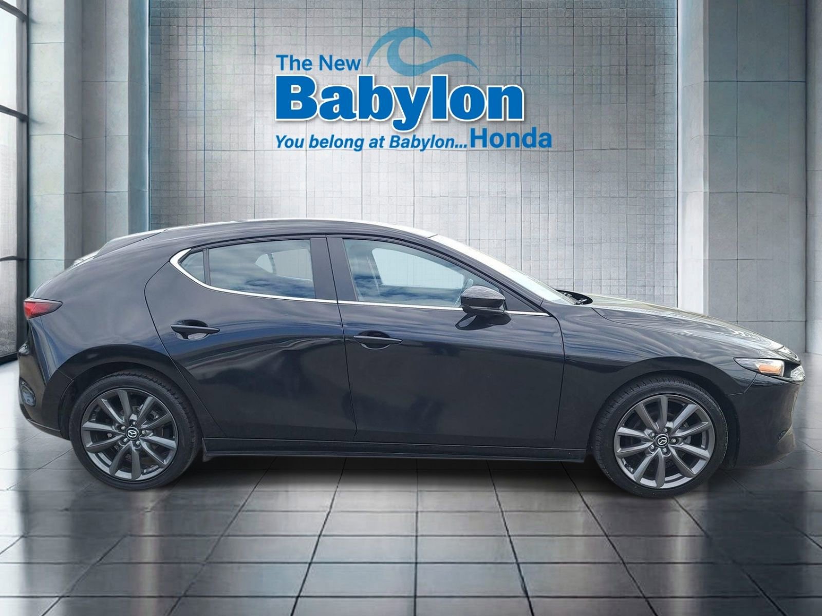 Used 2023 MAZDA MAZDA3 s image 5