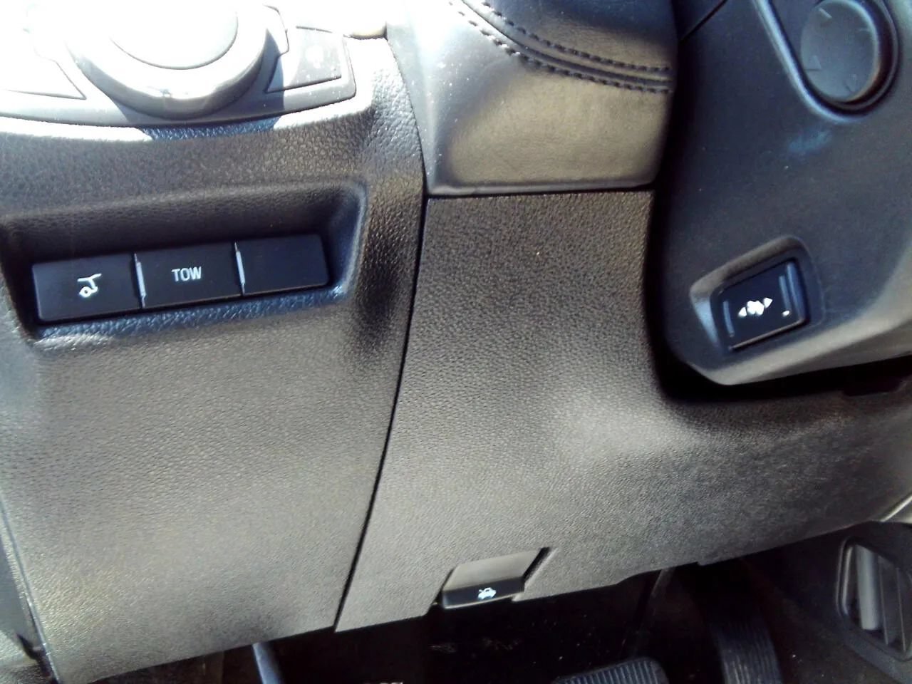 Used 2016 Ford Explorer Platinum AWD/4WD image 16