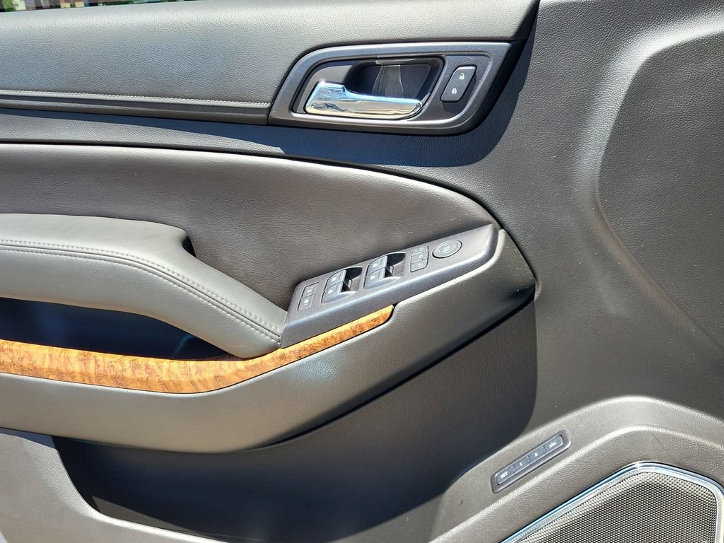 Used 2018 Chevrolet Tahoe Premier AWD/4WD image 7