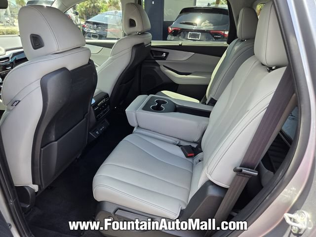 Certified 2024 Acura MDX w/ Technology Package FWD image 9